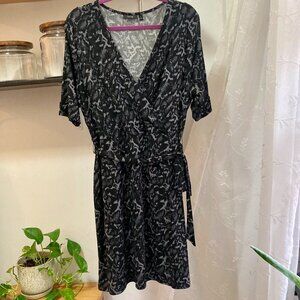 Apt. 9 Gray Black Animal Print Faux Wrap Dress Belted Midi L